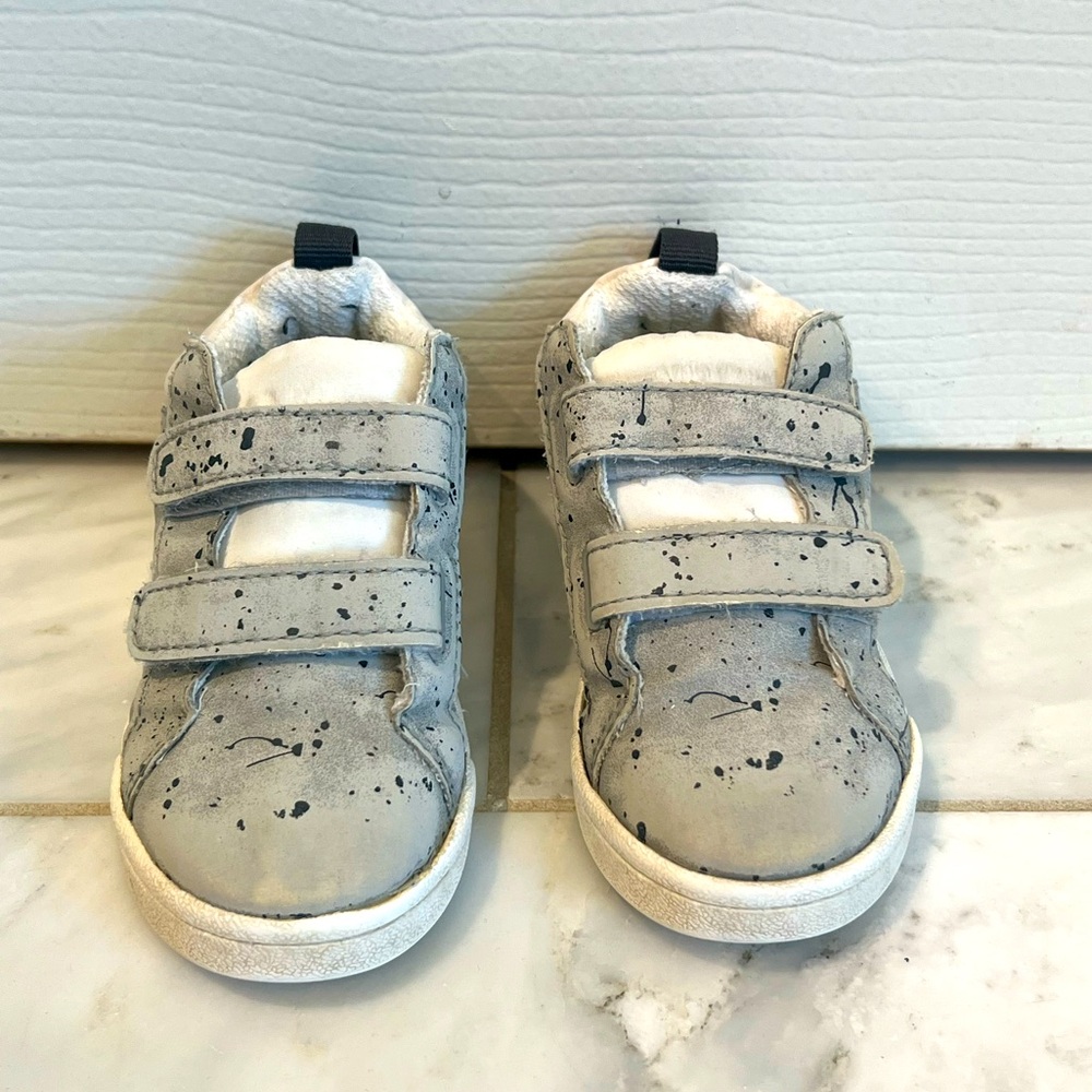 Baby Zara Sneakers, toddler boys size 23, gray
